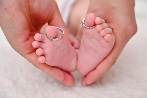 遵化市宝宝发烧退不下去